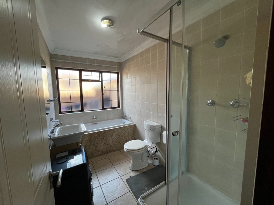 2 Bedroom Property for Sale in Wilgehof Free State